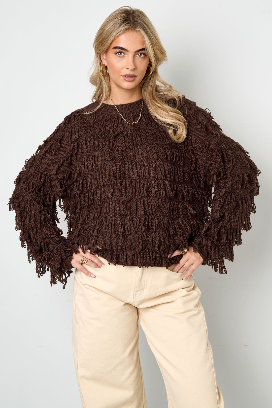 Strickpullover mit Fransen