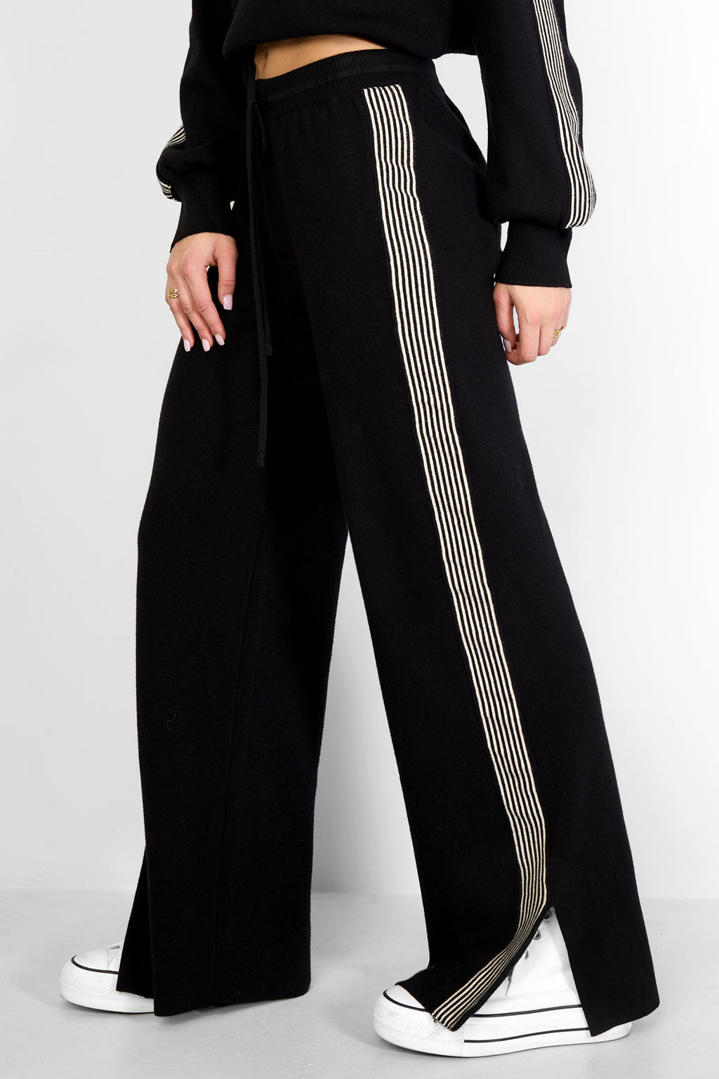 Strickhose mit Streifen