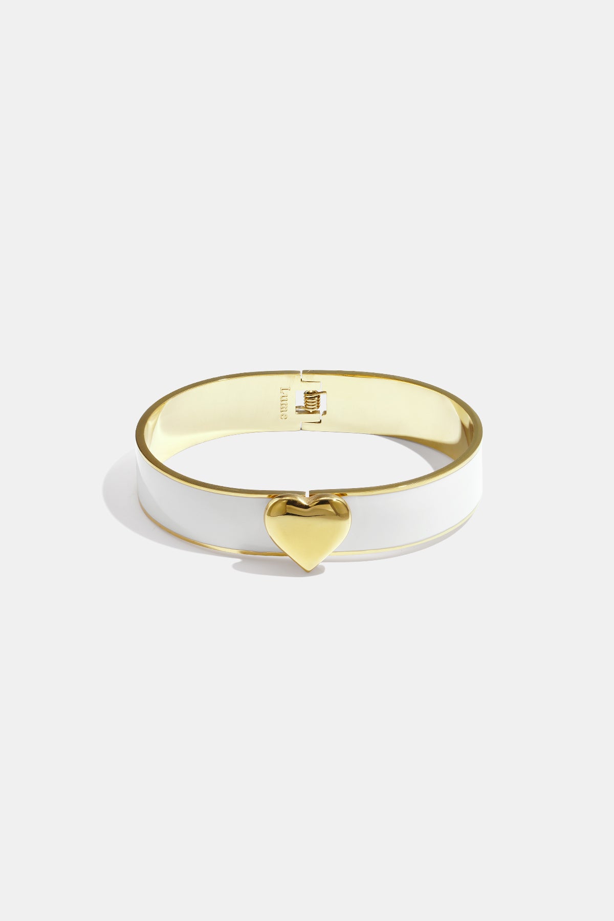 Armband in verschiedenen Farben mit Herzdetail – 1,3 cm